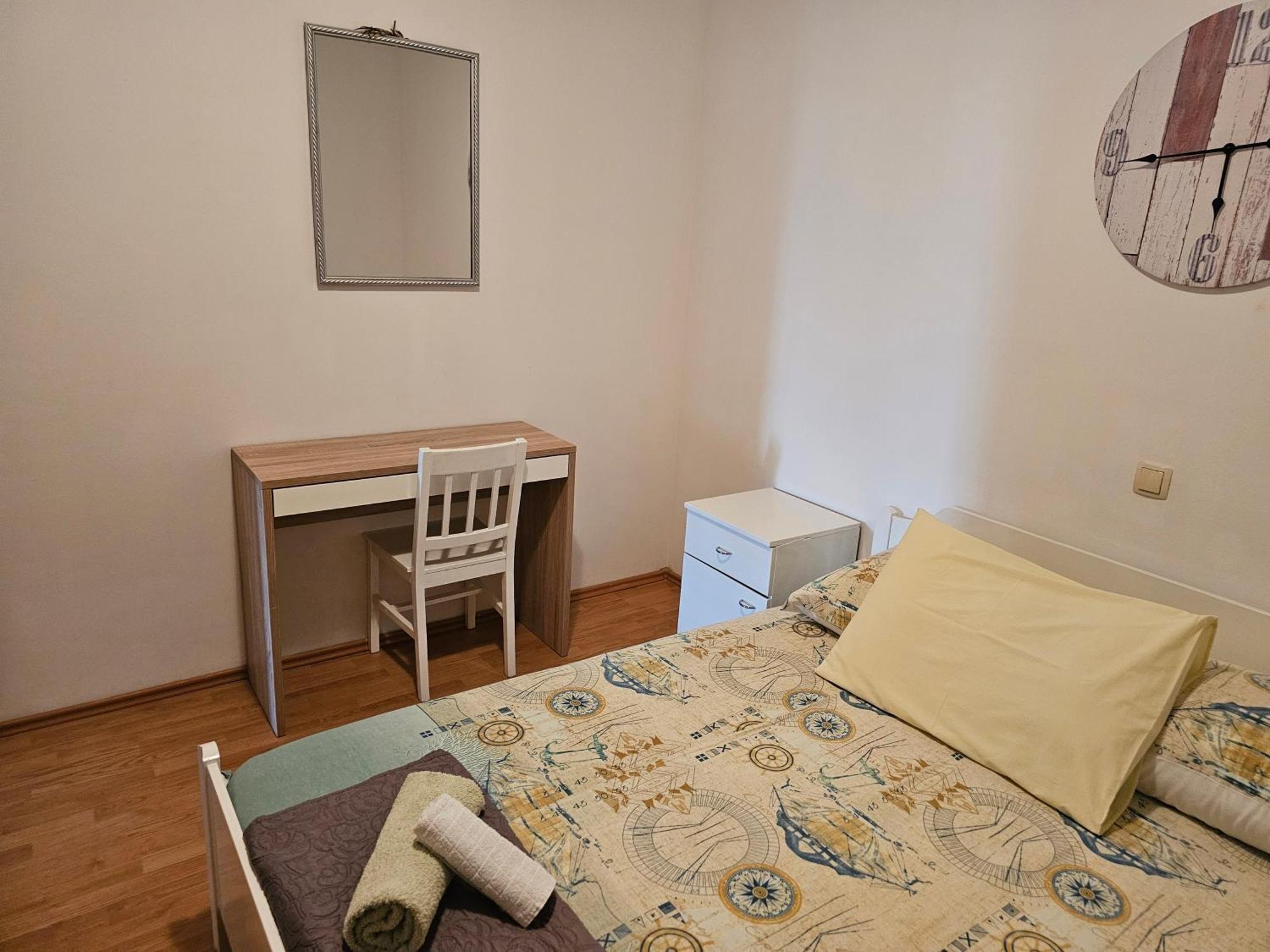 Apartments Zemunik Omis Exterior photo