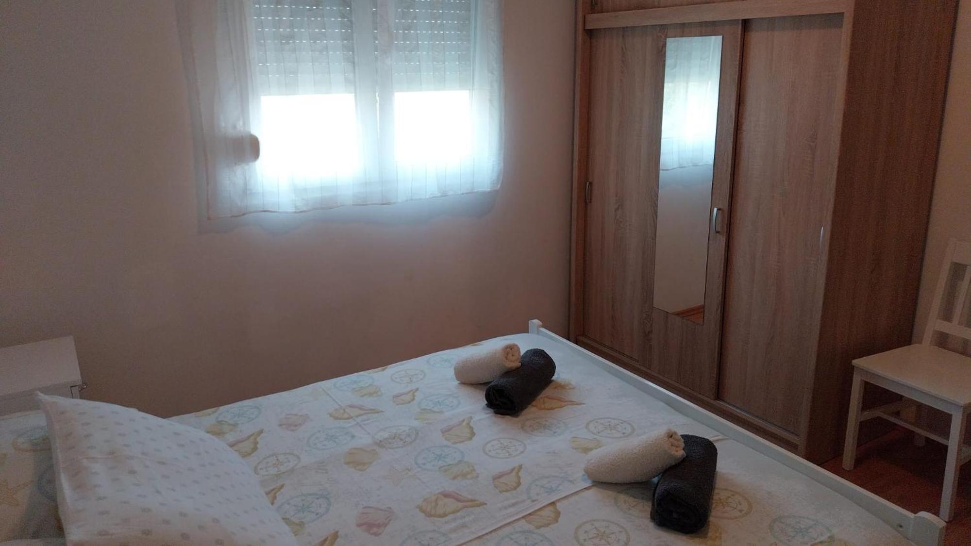 Apartments Zemunik Omis Exterior photo