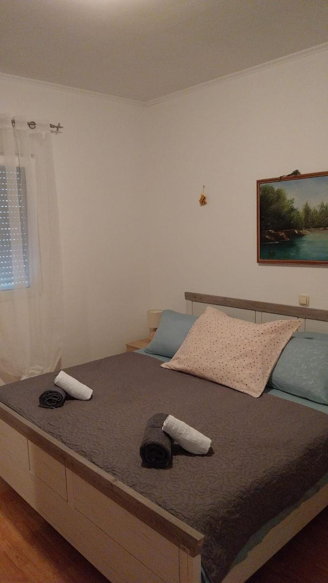 Apartments Zemunik Omis Exterior photo